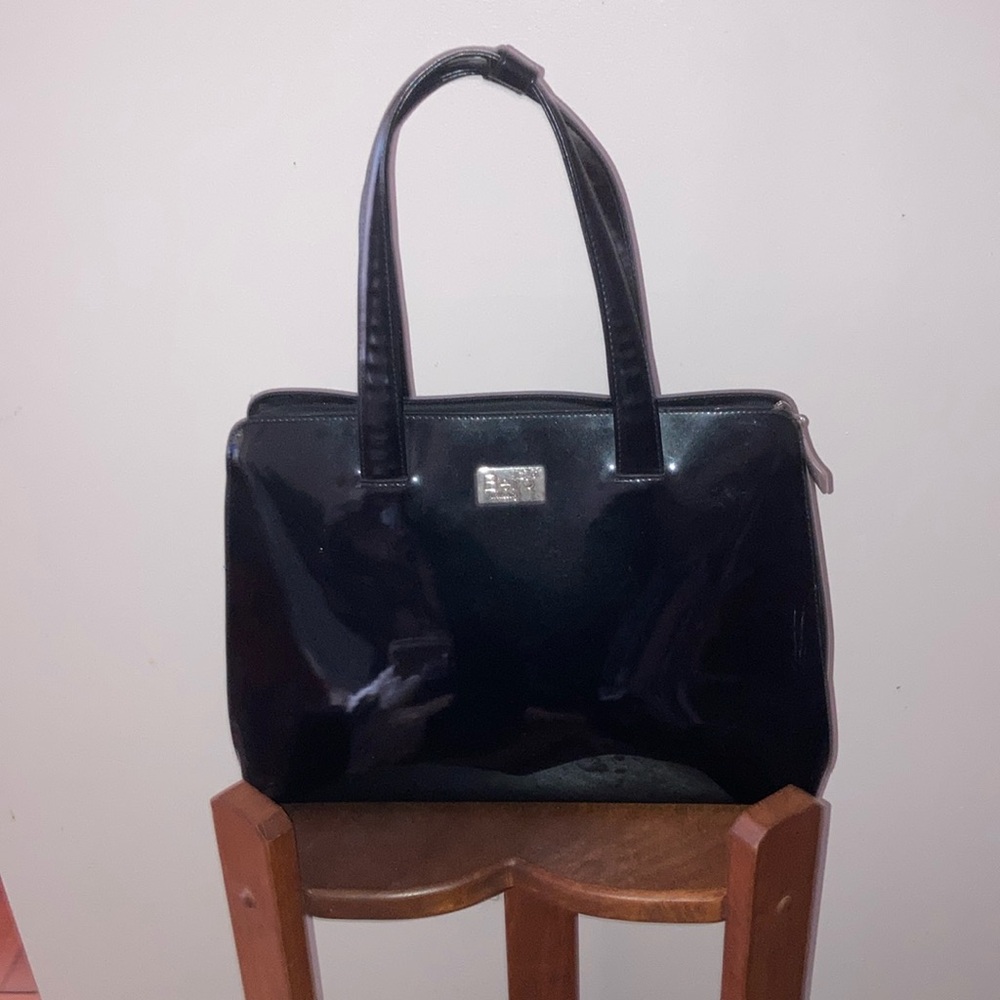 Beijo | Women’s Elegant Black Patent Leather Handbag/Shoulder Bag